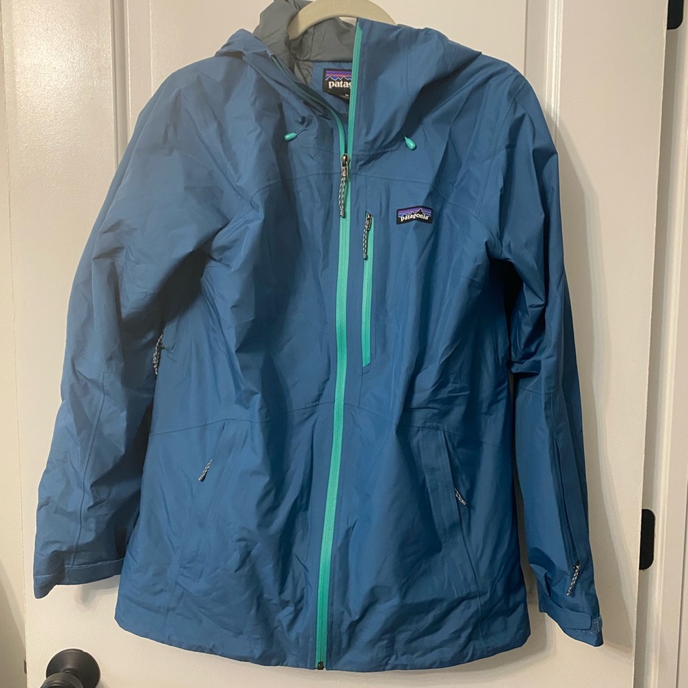 Patagonia ski jacket
